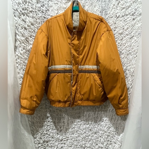 Members Only Light Tan REVERSIBLE  PUFFER Jacket,
MEN SIZE XL. - Picture 6 of 10